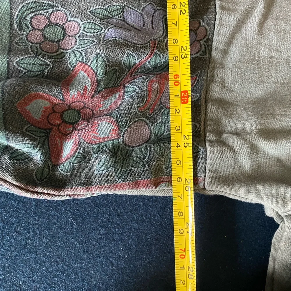 SURF PONCHO/KOREAN SWEATSHIRT DRESS w/ POCKETS & pretty design! Worn once⚡️EUC⚡️ - Picture 13 of 13